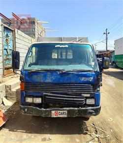 مازدا E2000